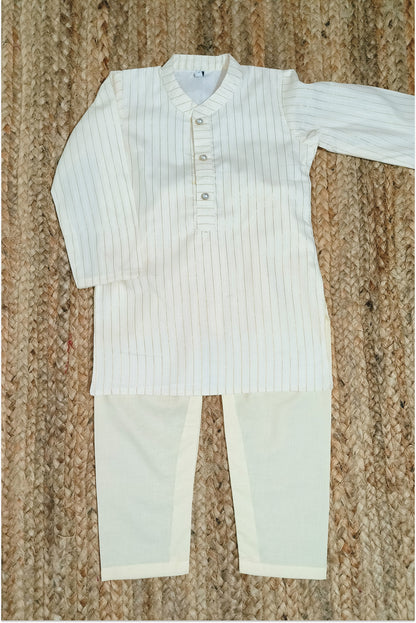 Golden stripes kasavu kurta pyjama set - with lining