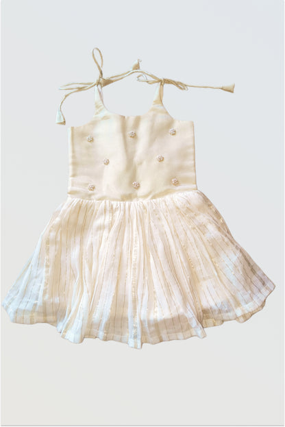 Little pearl tie-up frock