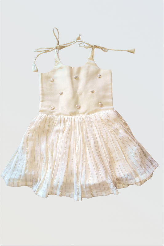 Little pearl tie-up frock